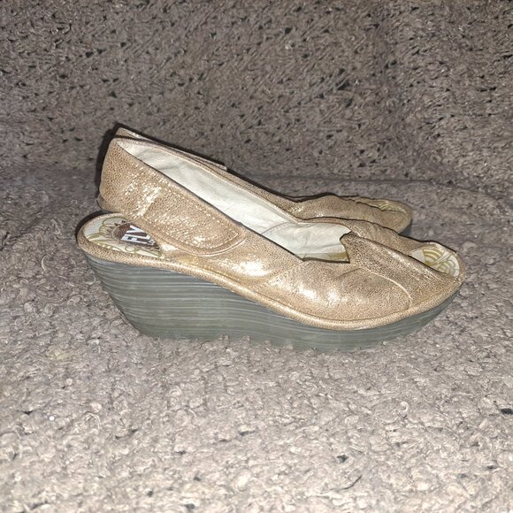 FLY LONDON-Yakin-Glitter Gold Wedge Sandals-Leather-Sz 38/7.5-Excellent - Picture 4 of 7